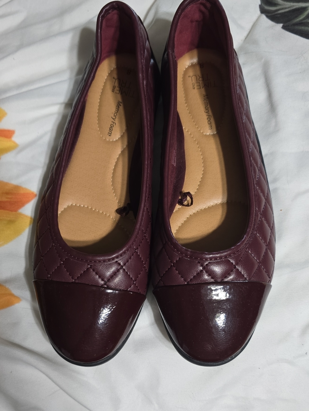 Women’s Quilted Ballet Flats in Burgundy - Memory Foam Comfort